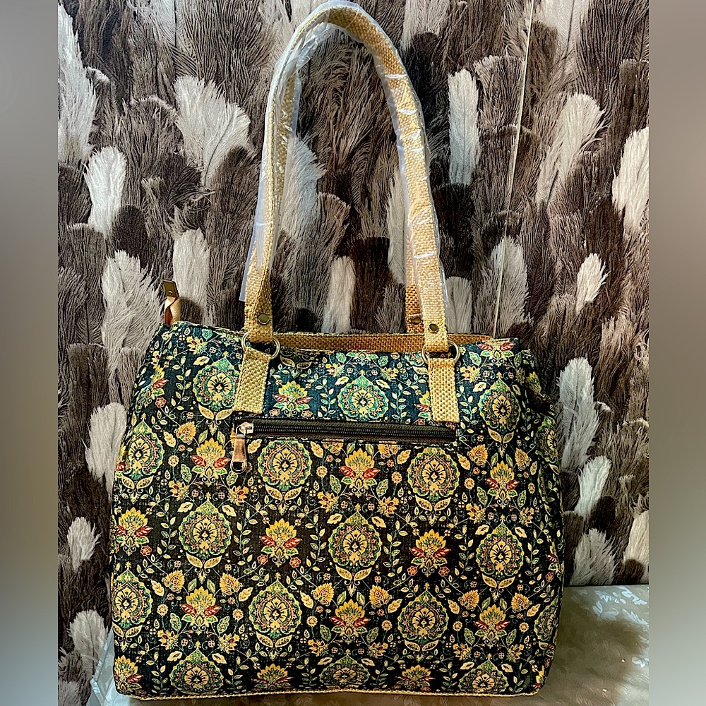 Green Beauty - Silk and Jute tote bag - Picture 4 of 7